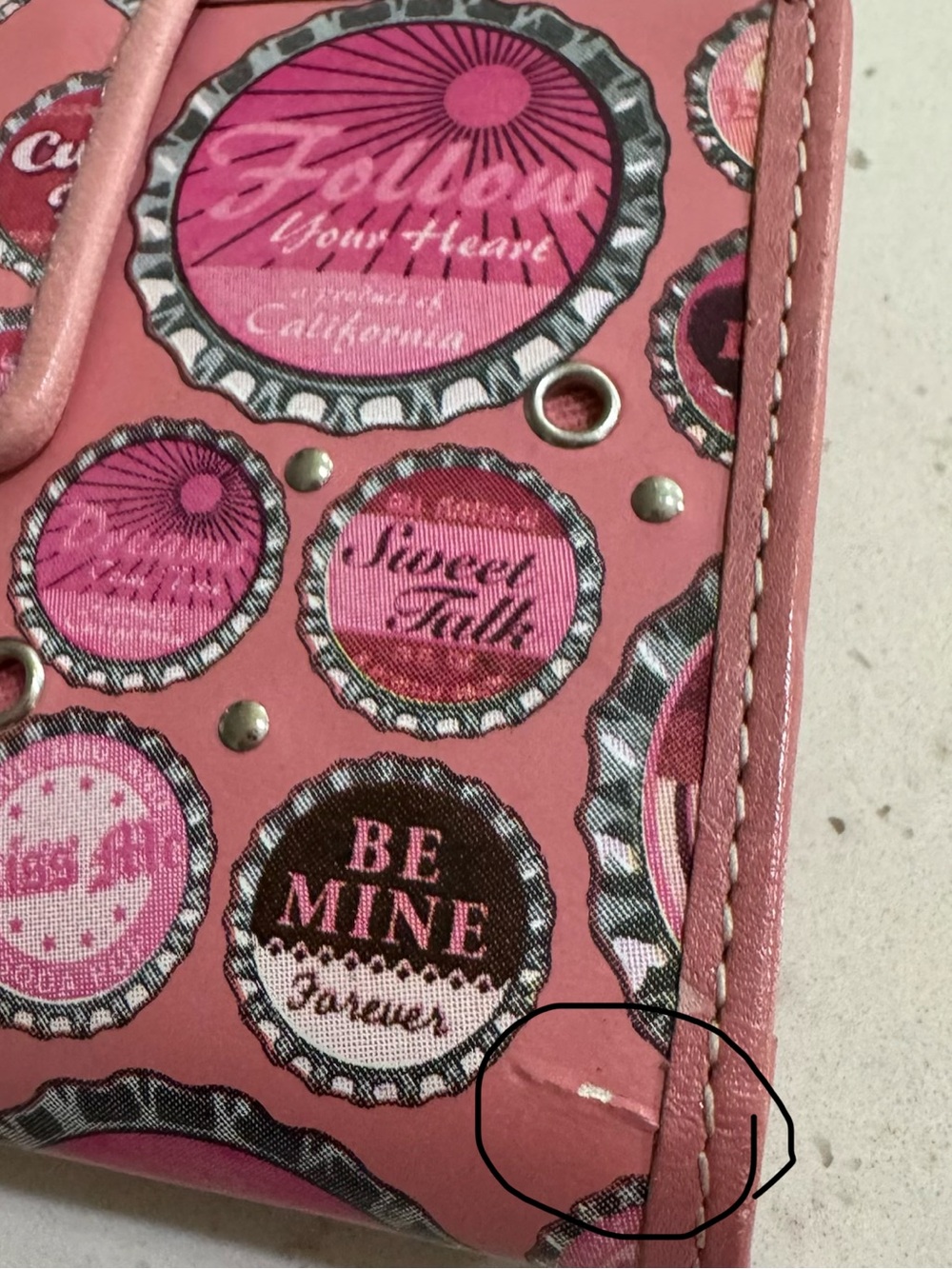 Fossil “Be Mine Forever” Wallet Design - Picture 6 of 9